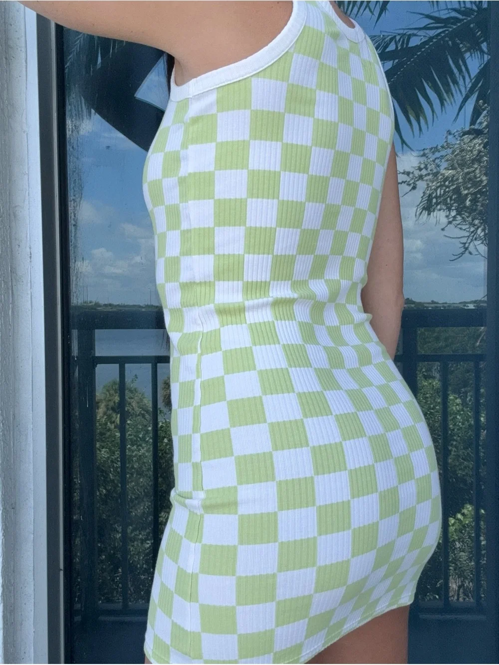 Old Navy dress about
